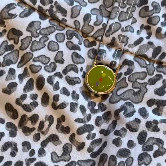 Swing control Golf Skort Leopard Print - Picture 5 of 7